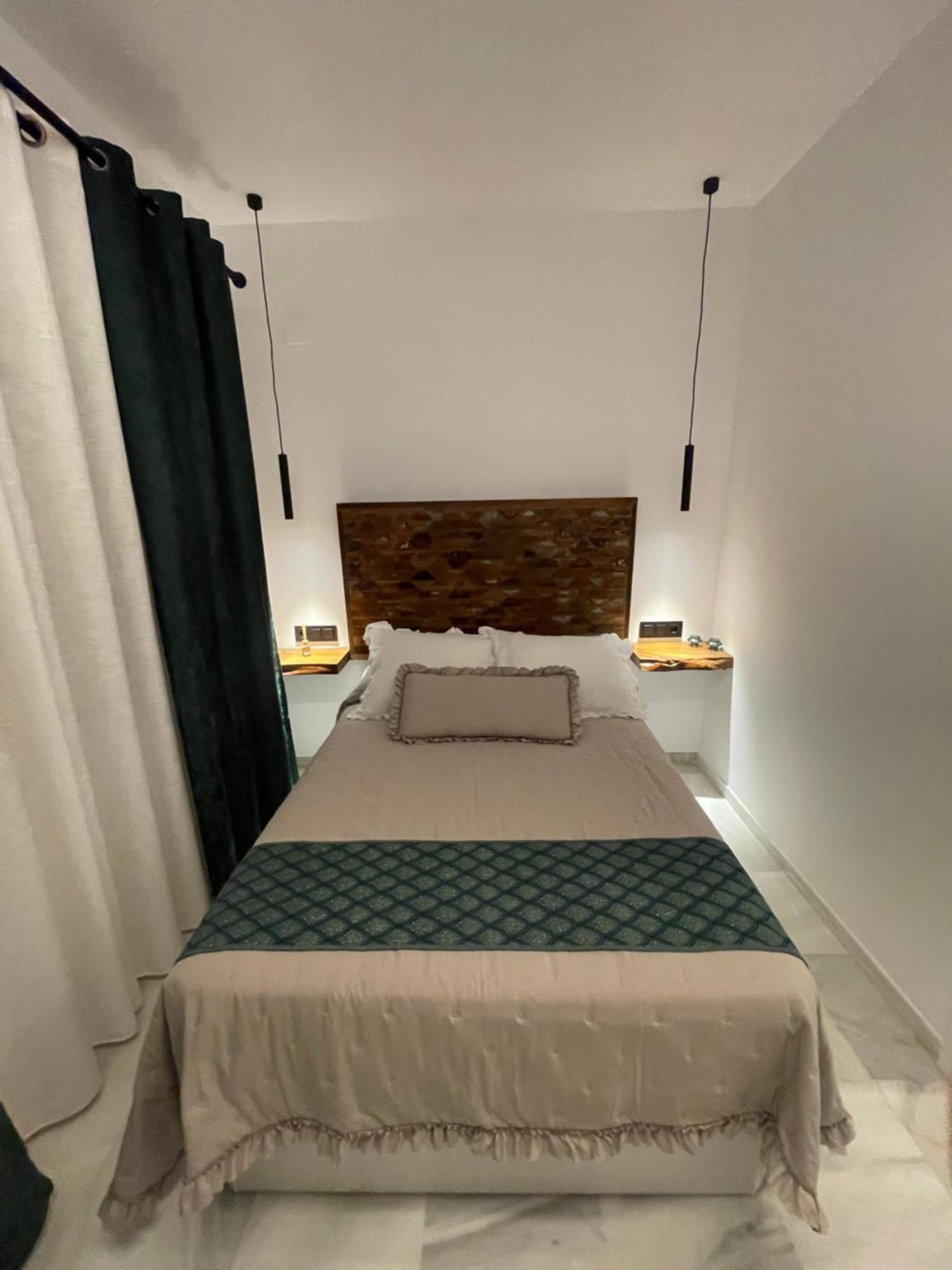 Wish Suite Ponce De Leon Севилья Экстерьер фото