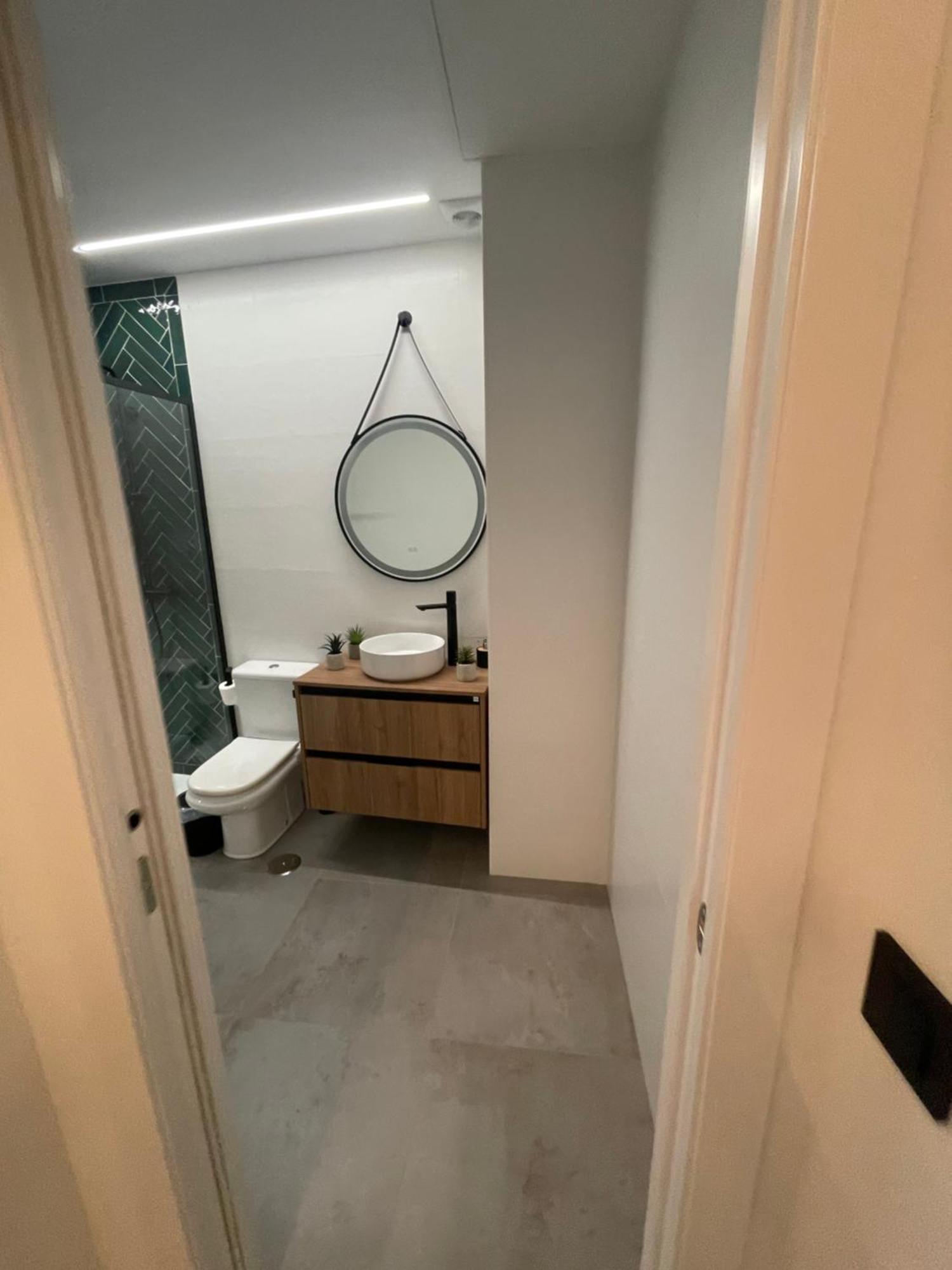 Wish Suite Ponce De Leon Севилья Экстерьер фото