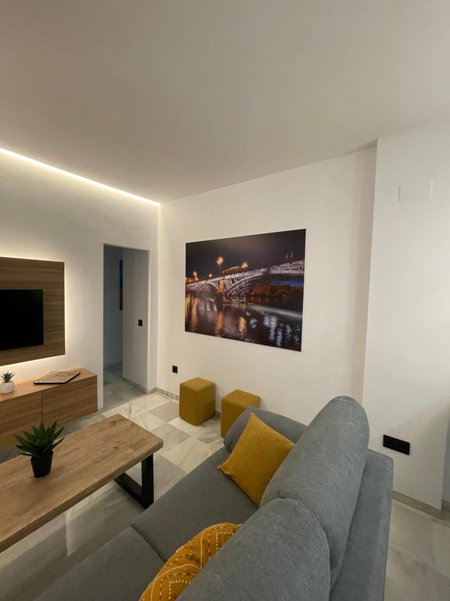 Wish Suite Ponce De Leon Севилья Экстерьер фото